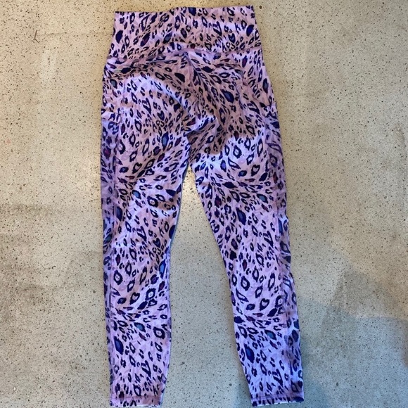 2 PC SET- High Waisted Mila Leggings + Bra Top - Picture 5 of 8